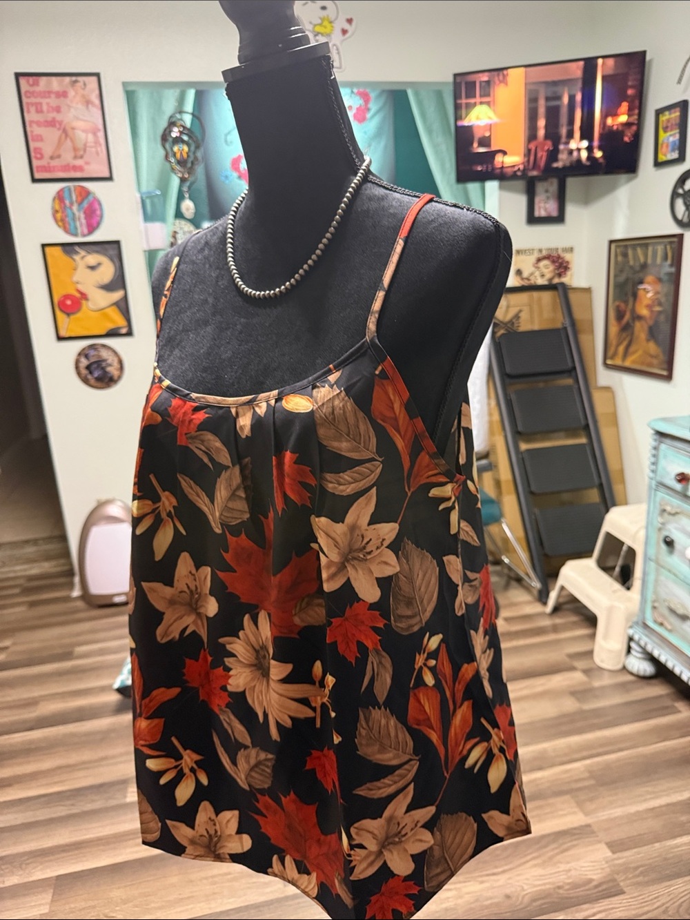Forever 21 Black Floral & Autumn Leaf Satin Cami - Picture 2 of 6
